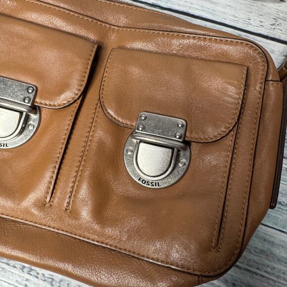 Fossil Brown Leather Crossbody Bag Double Front Pocket Adjustable Strap - Picture 3 of 6